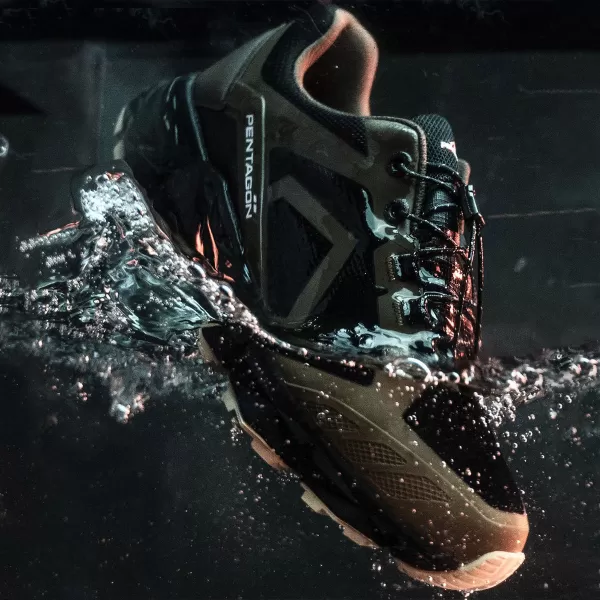  Škornji PENTAGON KION WP TREKKING SHOES K15051 PRIKRITA ČRNA 