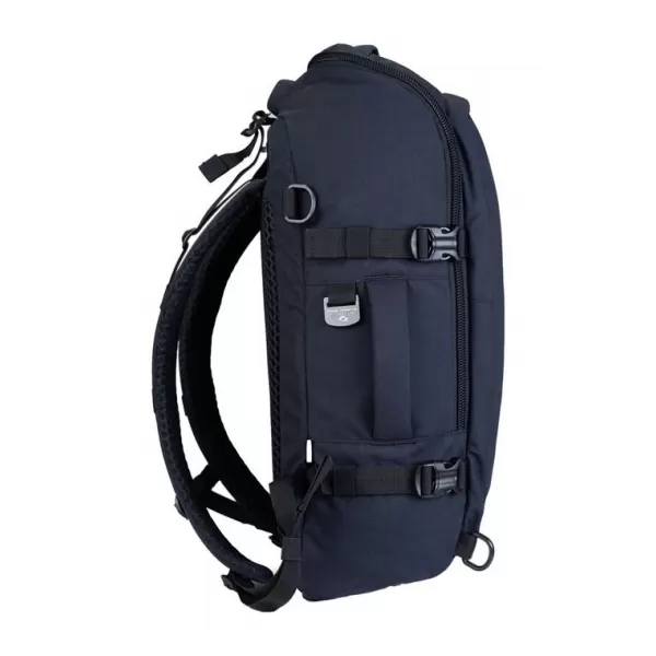  Nahrbtnik CABINZERO ADVENTURE 32L ABSOLUTNO ČRNA 