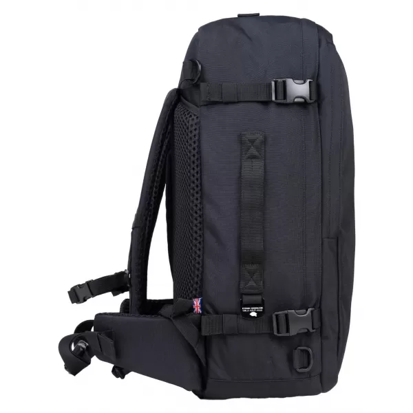  Nahrbtnik CABINZERO CLASSIC PRO 42L ABSOLUTNO ČRNA 