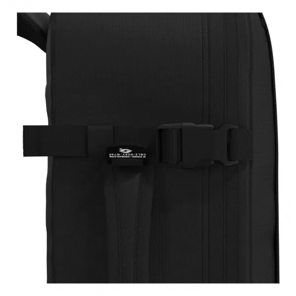  Nahrbtnik CABINZERO MILITARY 36L ABSOLUTNO ČRNA 
