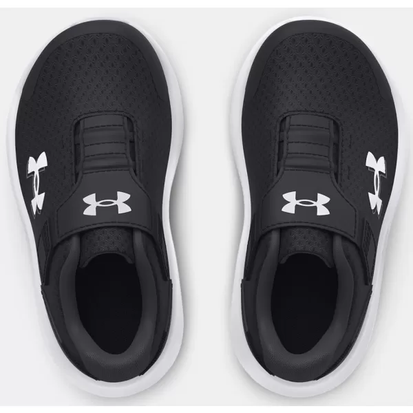  Fantovski čevlji UNDER ARMOUR UA BINF SURGE 4 AC 3027105-001 ČRNA 