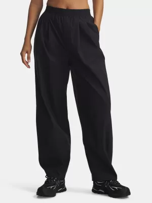 Ženske športne hlače UNDER ARMOUR UA UNSTOPPABLE WVN PLEAT PT 6007027-001 ČRNA