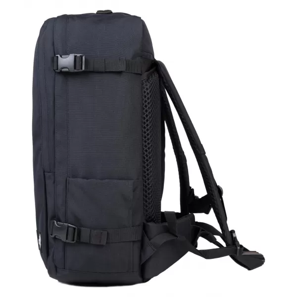  Nahrbtnik CABINZERO CLASSIC PRO 42L ABSOLUTNO ČRNA 