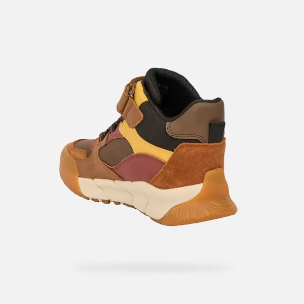  Fantovski gležnjarji GEOX FLEXYPER PRO BOY B J56NBA0ME22C6FN6 RJAVA 