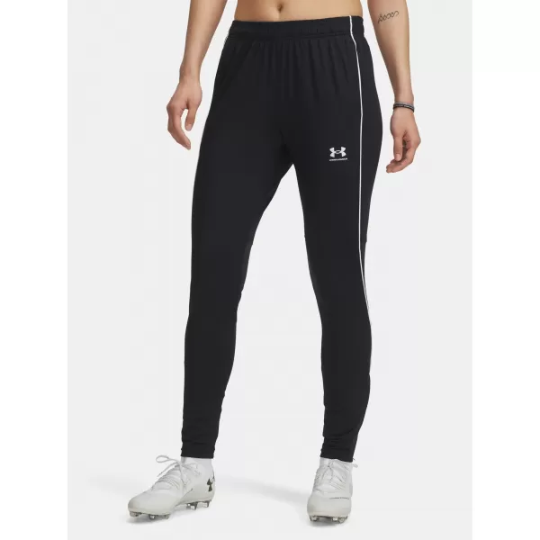  Ženske športne hlače UNDER ARMOUR UA W CHALLENGER TRAINING PN 6004073-001 ČRNA 