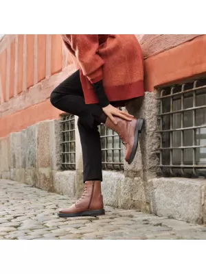 Ženski gležnjarji GEOX SERILDA SVETLO RJAVA