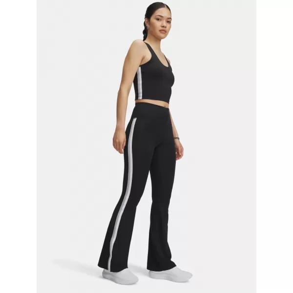  Ženske športne hlače UNDER ARMOUR UA MOTION SPORT TAPE FLARE 6003973-003 ČRNA 