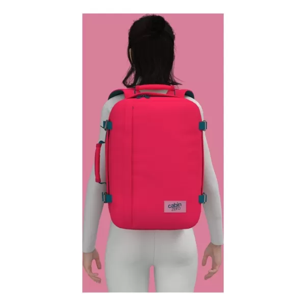  Nahrbtnik CABINZERO CLASSIC 36L MIAMI MAGENTA 