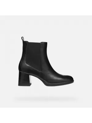 Ženski čevlji GEOX WALK PLEASURE 55 G009736 ČRNA