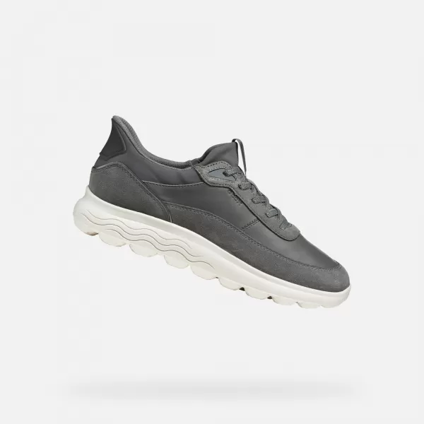  Ženske superge GEOX SPHERICA PLUS G009591 SIVA 