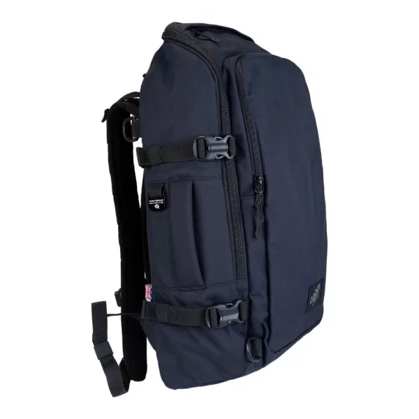  Nahrbtnik CABINZERO ADVENTURE PRO 32L ABSOLUTNO ČRNA 