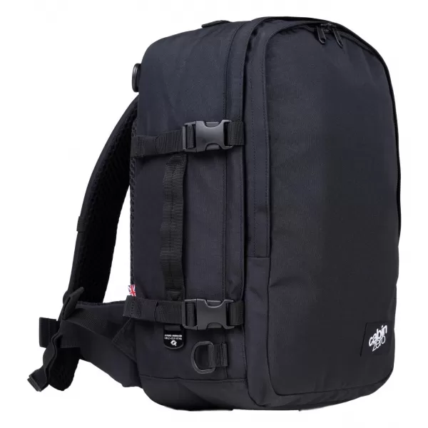  Nahrbtnik CABINZERO CLASSIC PRO 32L ABSOLUTNO ČRNA 