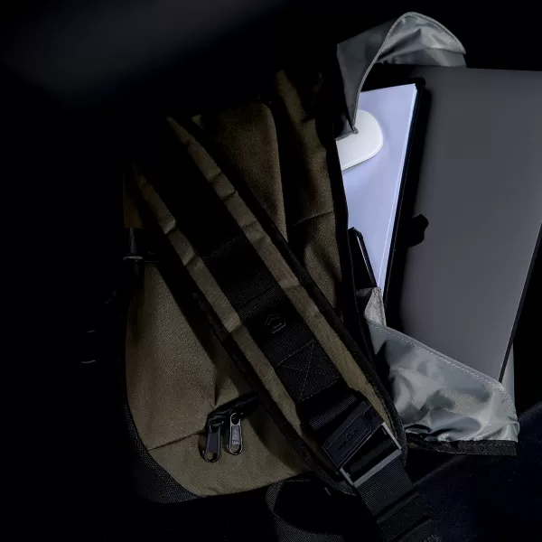  Nahrbtnik PENTAGON CONSUL SIDE MESSENGER BAG K16111 ČRNA 