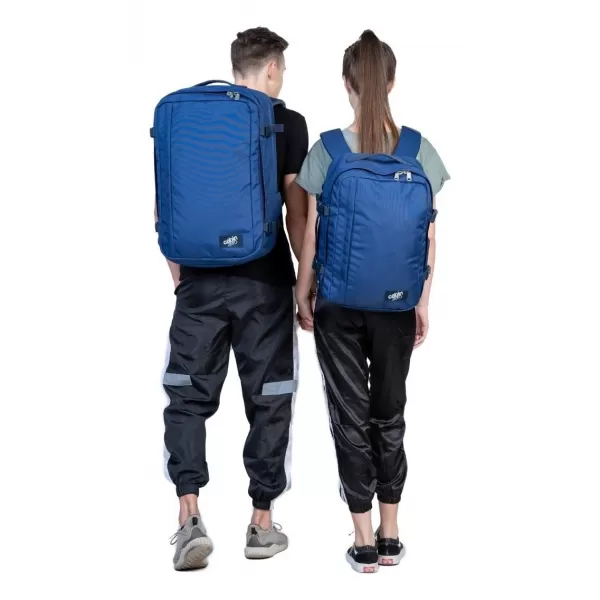  Nahrbtnik CABINZERO CLASSIC PLUS 42L NAVADE 