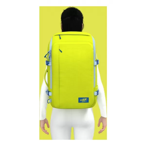  Nahrbtnik CABINZERO ADV 42L MOJITO LIMETA 