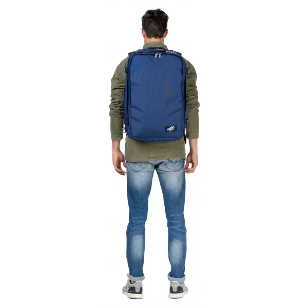  Nahrbtnik CABINZERO CLASSIC PRO 42L NAVADE 