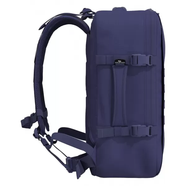  Nahrbtnik CABINZERO MILITARY 44L MODRA GALAKSIJA 