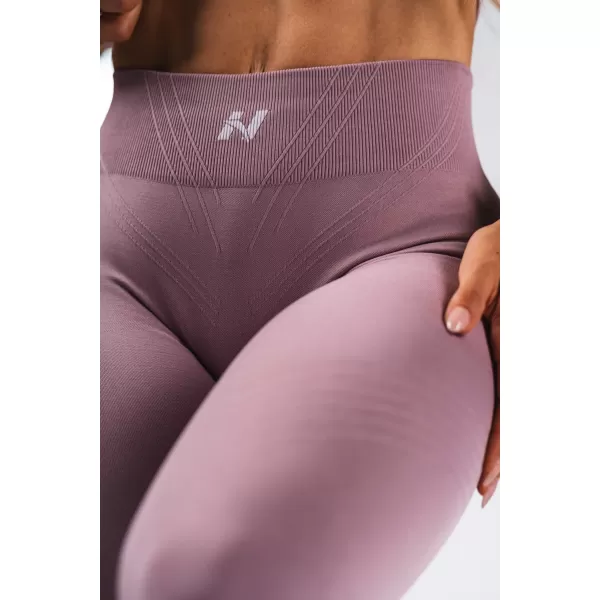  Oblikujoče brezšivne maksimalne push-up pajkice FLOW SEAMLESS 497 ROZA Nebbia 