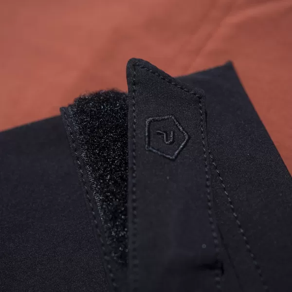  Plašč PENTAGON ELITE LIGHT SOFTSHELL JACKET K08044 ČRNA 