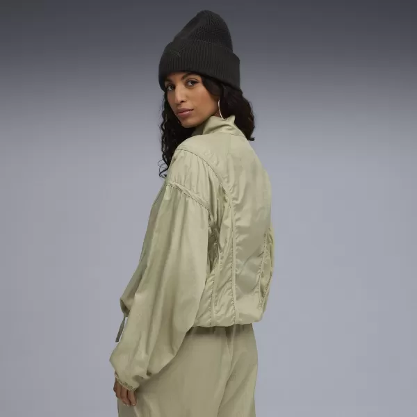  Ženska jakna PUMA DARE TO OVERSIZED WOVEN JACKET 63214882 LUKS VOJSKA 
