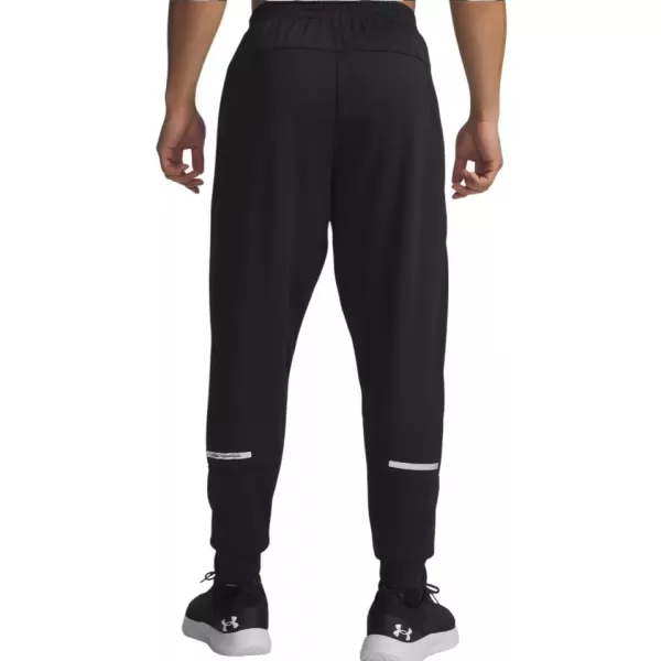  Moški čevlji UNDER ARMOUR TEMPO 6005795-001 ČRNA 