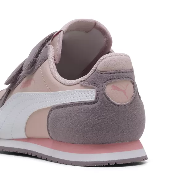  Otroški čevlji PUMA CABANA RACER SL 20 V PS 383730-22 SLEZENASTA MEGLICA/BELA/SLIVOVA MARMELADA 