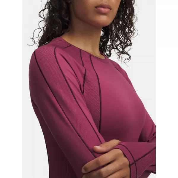  Ženska majica s kratkimi rokavi UNDER ARMOUR UA COLDGEAR TEXTURED CREW 6003999-659 RDEČA 