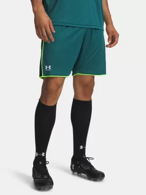 Moške kratke hlače UNDER ARMOUR 6009896-338 ZELENA