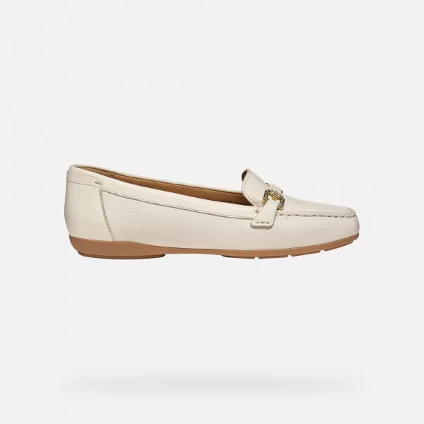  Ženski mokasini GEOX ANNYTAH MOC G012825 KREMASTO 
