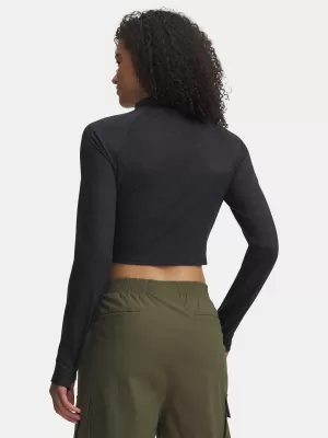 Ženska majica s kratkimi rokavi UNDER ARMOUR MERIDIAN SUEDE EFFECT LS 6007020-001 ČRNA