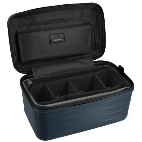  Kozmetični kovček TITAN Upgrade Beautycase POLNOČNO MODRA 