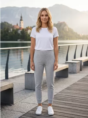 Ženske 3/4 hlače SAM 73 WS 720 SVETLO SIVA