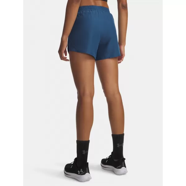  Ženske kratke hlače UNDER ARMOUR UA FLY BY 3'' SHORTS 1382438-498 MODRA 