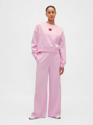 Ženski pulover GAP CREW CROP SWEATSHIRT 852831-02 JEGLIČEVO ROZA