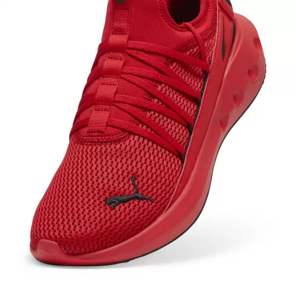  Škornji PUMA SOFTRIDE CARSON FRESH 310155_03 FOR ALL TIME RED/ ZA VSE ČASE RDEČA/PUMA ČRNA 