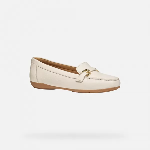  Ženski mokasini GEOX ANNYTAH MOC G012825 KREMASTO 