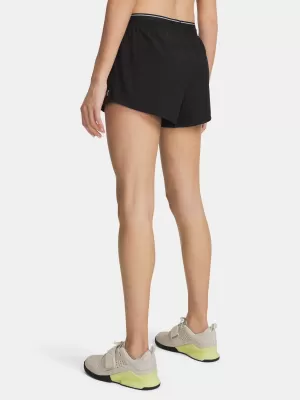 Ženske kratke hlače UNDER ARMOUR VANISH WOVEN 3IN SHORTS 6009965-008 ČRNA