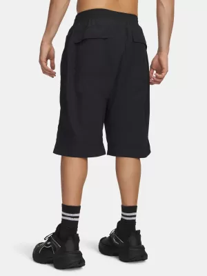 Moške kratke hlače UNDER ARMOUR UA HOOPS WOVEN SHORT 6011096-001 ČRNA