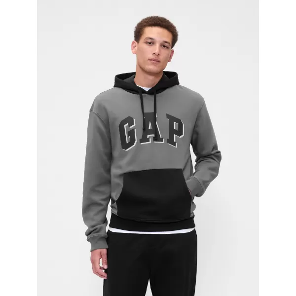  Moški pulover GAP LOGO PULLOVER HOODIE 795560-01 PLAVUT MORSKEGA PSA 