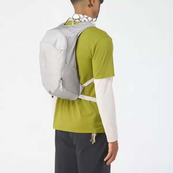  Nahrbtnik SALOMON TRAILBLAZER 10 LC2855900 OBLAK/PALOMA/SREBRNI OBLAK 