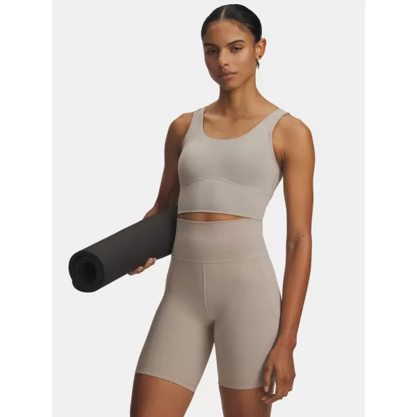  Ženski brezrokavnik UNDER ARMOUR MERIDIAN FITTED CROP TANK 1379153-203 RJAVA 
