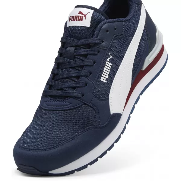  Škornji PUMA ST RUNNER V4 MESH 39966602 CLUB NAVY/ CLUB MORNARSKO/PUMA BELA/TEAM REGAL RDEČA/PLATINASTO SIVA 
