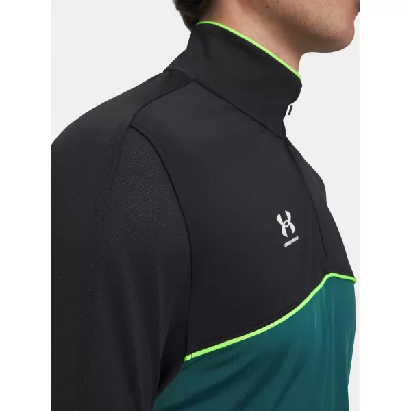  Moški pulover UNDER ARMOUR M CHALLENGER TRAINING QZ 6004043-338 ZELENA 