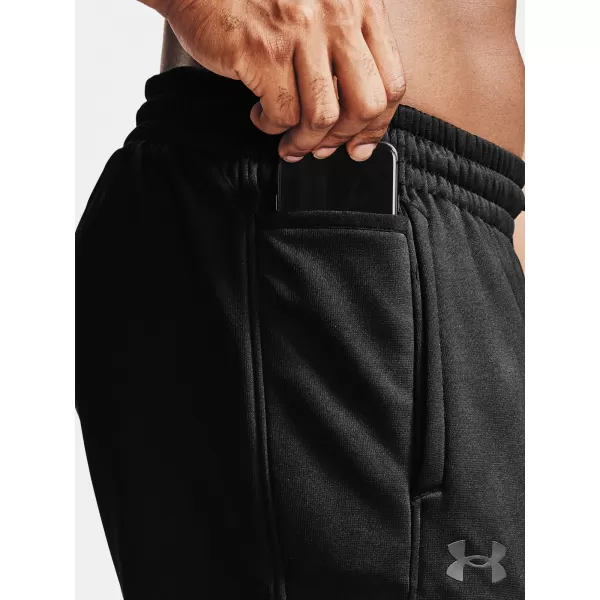  Moške trenirke UNDER ARMOUR ARMOUR FLEECE PANTS 1357121-001 ČRNA 