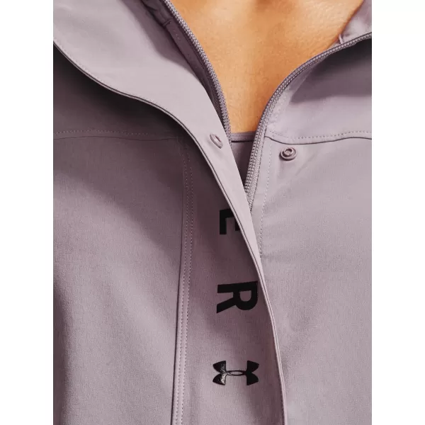  Ženska jakna UNDER ARMOUR RECOVER WOVEN JACKET 1351928-585 VIJOLIČNA 