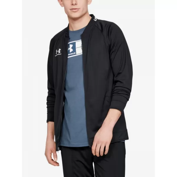  Moška jakna UNDER ARMOUR CHALLENGER III JACKET 1343919-001 ČRNA 
