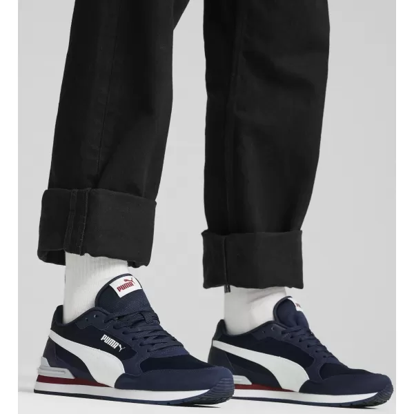  Škornji PUMA ST RUNNER V4 MESH 39966602 CLUB NAVY/ CLUB MORNARSKO/PUMA BELA/TEAM REGAL RDEČA/PLATINASTO SIVA 