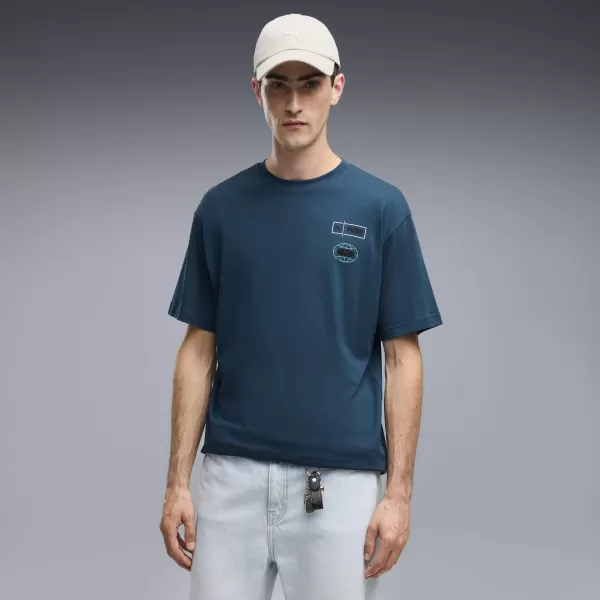  Moška majica s kratkimi rokavi PUMA GRAPHICS RELAXED STACKED TEE 69436836 POLNOČNI BENCIN 