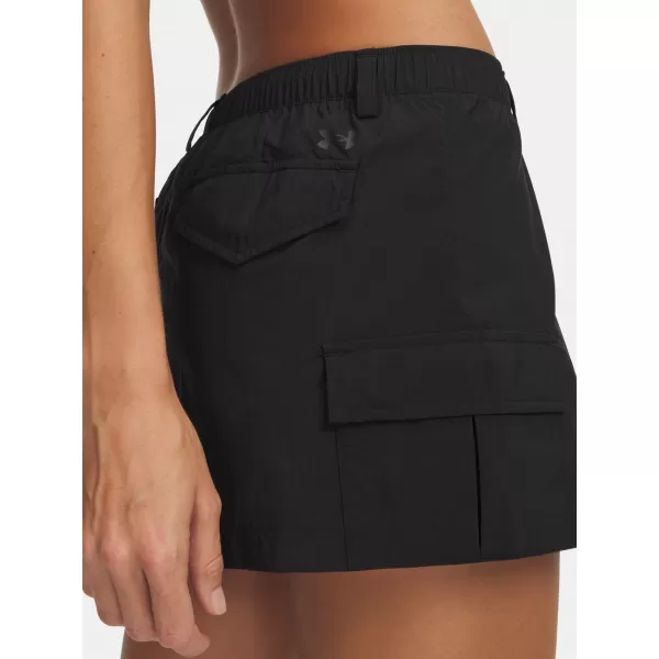  Ženske kratke hlače UNDER ARMOUR UNSTOPPABLE UTILITY SKIRT 6009725-008 ČRNA 