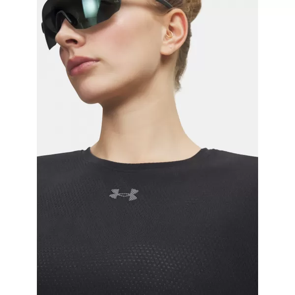  Ženska majica s kratkimi rokavi UNDER ARMOUR VELOCITI SHORTSLEEVE 6009540-001 ČRNA 